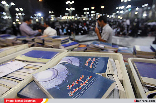 مراسم احيای شب نوزدهم ماه مبارک رمضان در حرم رضوی