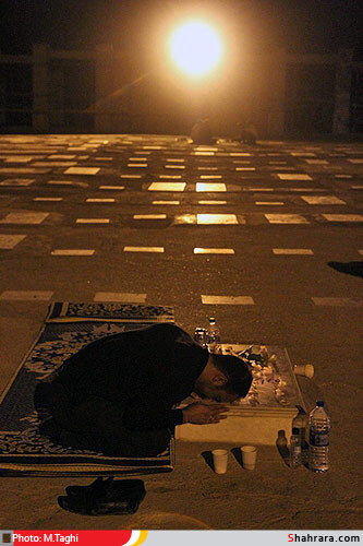 شب قدر در جوار مزار شهدا