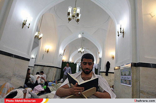 مراسم اعتكاف طلاب در حرم مطهر رضوی