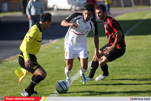 سیاه جامگان ابومسلم - پرسپولیس