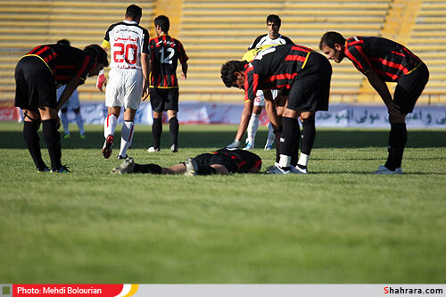 سیاه جامگان ابومسلم - پرسپولیس