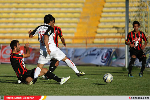 سیاه جامگان ابومسلم - پرسپولیس