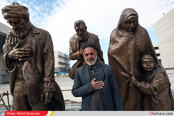 المان های  سلام در عرصه میدان شهدای مشهد