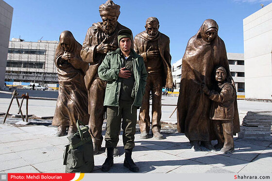 المان های  سلام در عرصه میدان شهدای مشهد