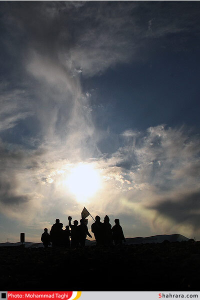 پیاده روی زائران امام رضا (ع)