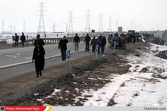 پیاده روی زائران امام رضا (ع)