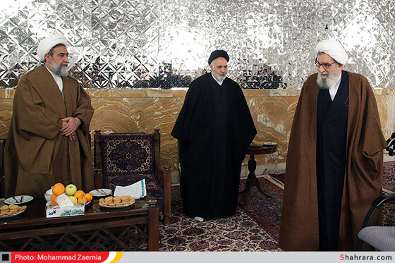 دیدار نماینده ولی فقیه با اعضای ستاد گرامیداشت دهه فجر