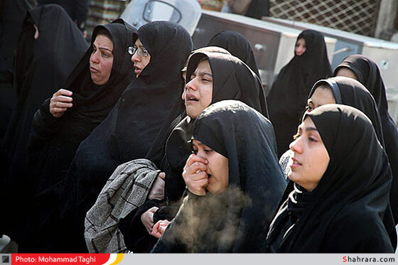 تشییع پیکر دانش آموزان شهید کاروان راهیان نور