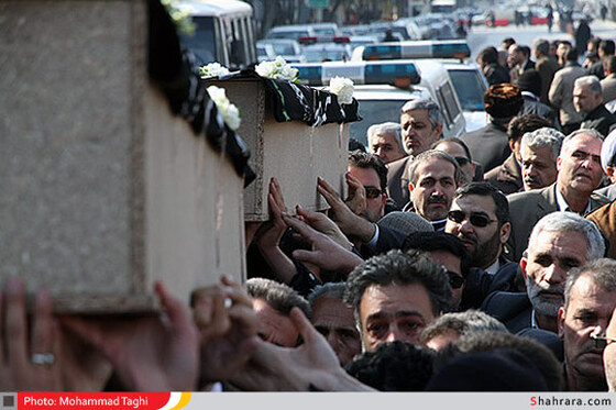 تشییع پیکر دانش آموزان شهید کاروان راهیان نور