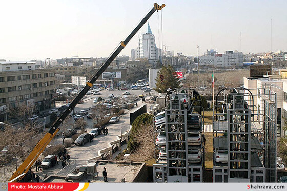 حادثه در پارکینگ مکانیزه چهارراه خیام