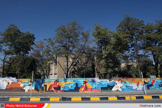 طولانی ترین نقاشی دیواری کشور