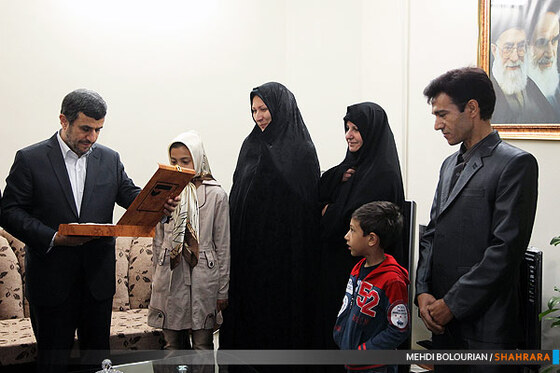 افتتاح 17500 واحد مسکونی و 575 کیلومتر راه شهری و روستایی