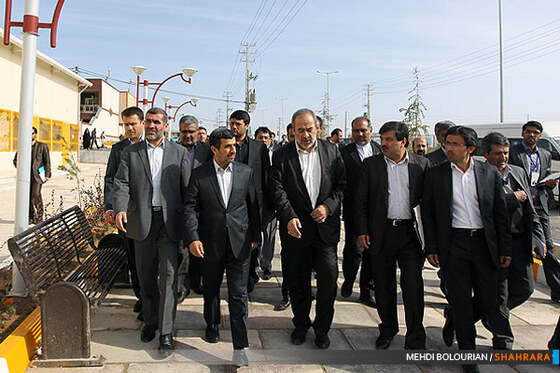 افتتاح 17500 واحد مسکونی و 575 کیلومتر راه شهری و روستایی