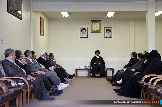 دیدار شهردار و اعضای شورای اسلامی شهر با امام جمعه مشهد مقدس