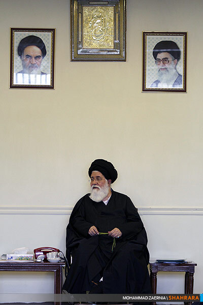 دیدار شهردار و اعضای شورای اسلامی شهر با امام جمعه مشهد مقدس