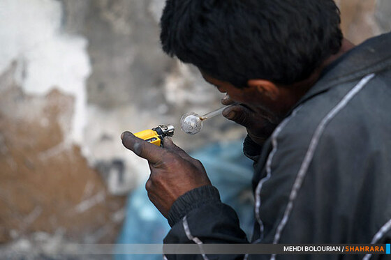 مصرف مواد مخدر در حاشیه شهر مشهد