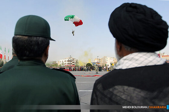 29 فروردین/نمایش اقتدار ارتش جمهوری اسلامی ایران 