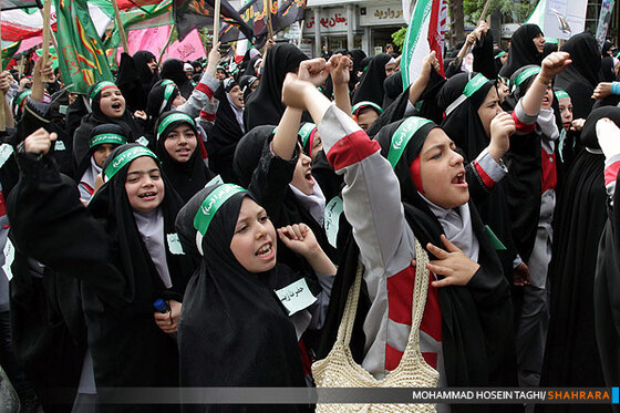راهپیمایی حافظان حجاب