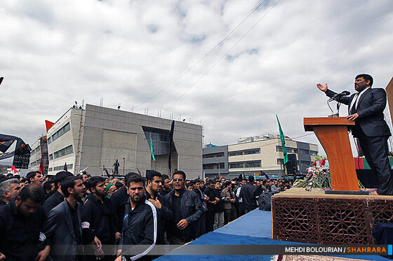 اجتماع عظیم عزاداران فاطمی و تشییع پیکر پاک 2 شهید گمنام