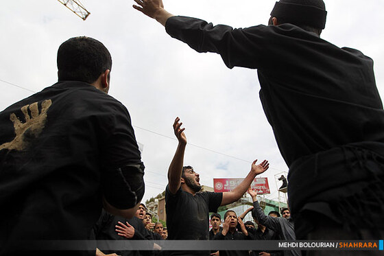 اجتماع عظیم عزاداران فاطمی و تشییع پیکر پاک 2 شهید گمنام