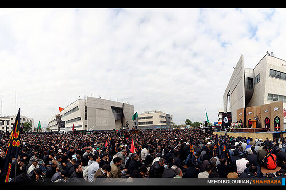 اجتماع عظیم عزاداران فاطمی و تشییع پیکر پاک 2 شهید گمنام