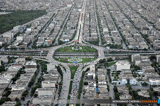 میدان استقلال