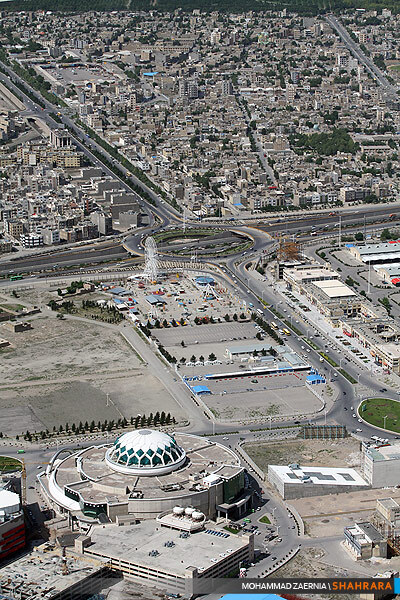 میدان خیام مجتمع تجاری الماس شرق، منطقه نمونه گردشگری سپاد