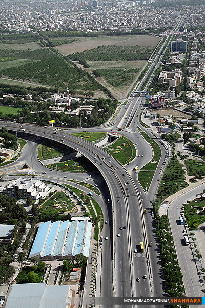 تقاطع غیر همسطح و میدان جمهوری اسلامی