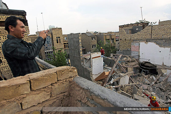 ریزش 4 منزل مسکونی در بلوار طبرسی 