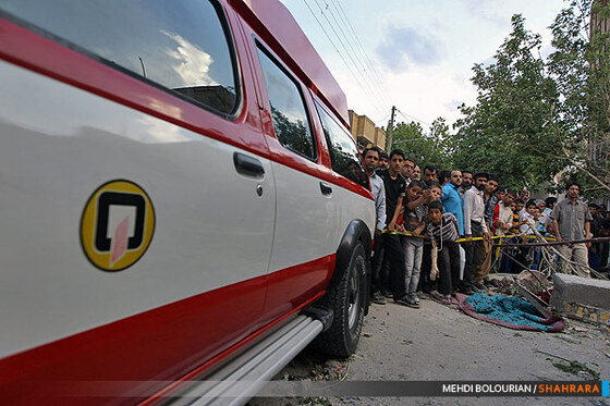 ریزش 4 منزل مسکونی در بلوار طبرسی 