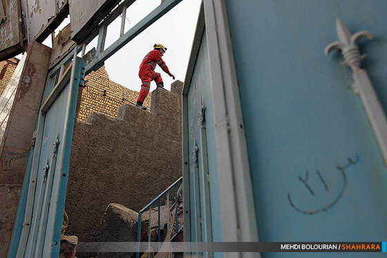 ریزش 4 منزل مسکونی در بلوار طبرسی 