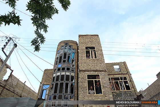 ریزش 4 منزل مسکونی در بلوار طبرسی 