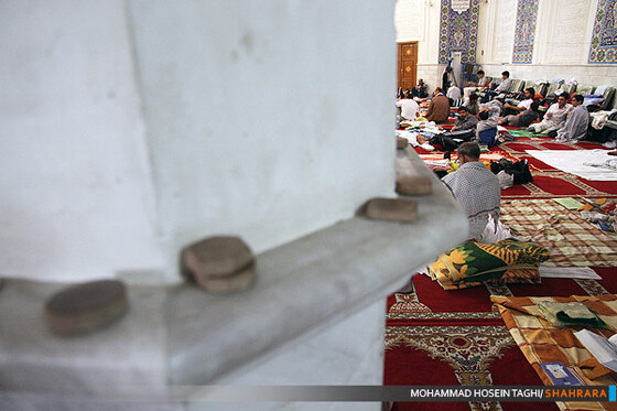مراسم اعتکاف در مسجد امام محمد باقر (ع) 
