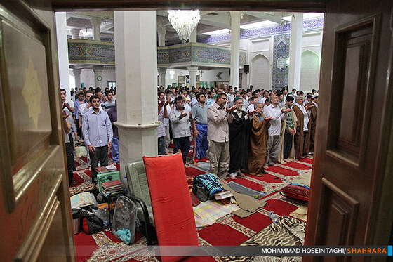 مراسم اعتکاف در مسجد امام محمد باقر (ع) 