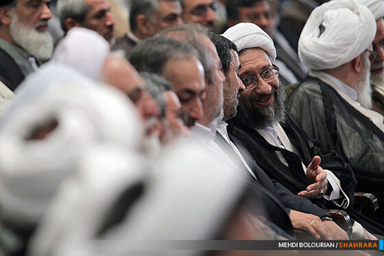 "محمود احمدی ن‍‍ژاد" رئیس جمهوری، "آیت الله صادق آملی لاریجانی" رئیس قوه قضاییه