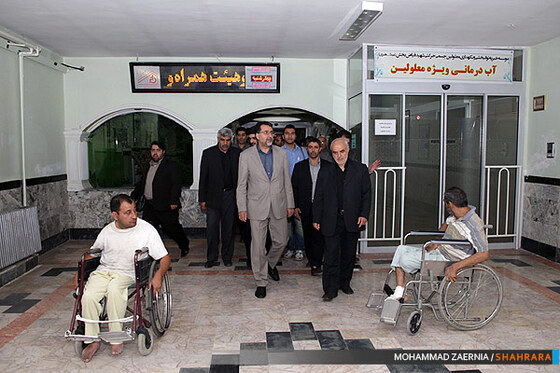 بازدید شهردار مشهد از آسایشگاه معلولین فیاض بخش