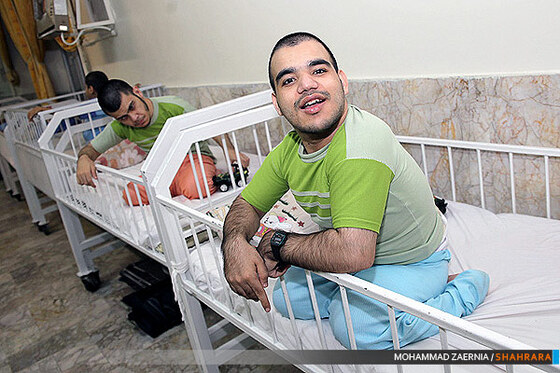 بازدید شهردار مشهد از آسایشگاه معلولین فیاض بخش