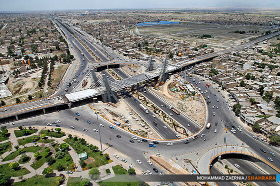 تصویر هوایی تقاطع غیرهمسطح و میدان امام حسین (ع)