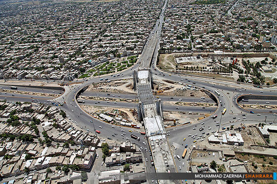 تصویر هوایی  تقاطع غیرهمسطح و میدان امام حسین (ع)