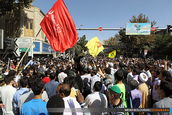 راهپیمایی نمازگزاران در اعتراض به توهین به پیامبر اعظم(ص)