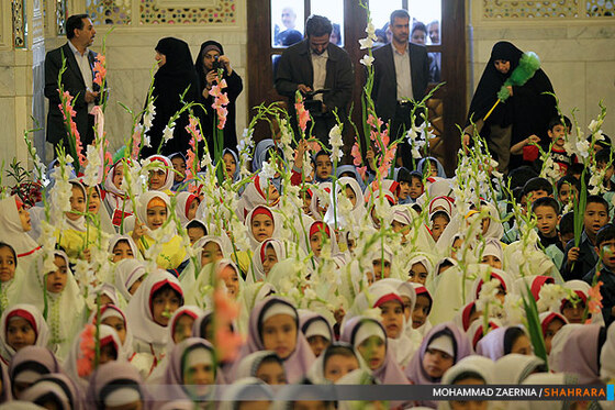جشن شکوفه ها در حرم رضوی