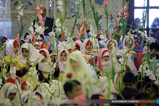جشن شکوفه ها در حرم رضوی
