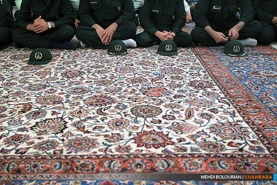 دیدار آیت الله واعظ طبسی با جمعی از نیروهای مسلح 