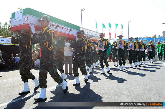 مراسم رژه نیروهای مسلح در هفته دفاع مقدس