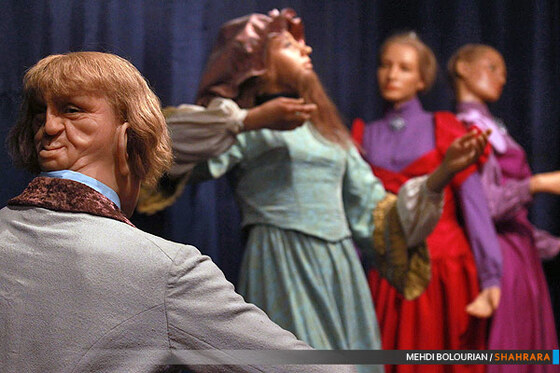 نمایشگاه مجسمه های مومی مشاهیر و عجایب