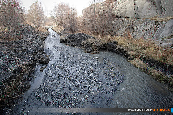 ترمیم و استحکام بخشی پایه های بند گلستان