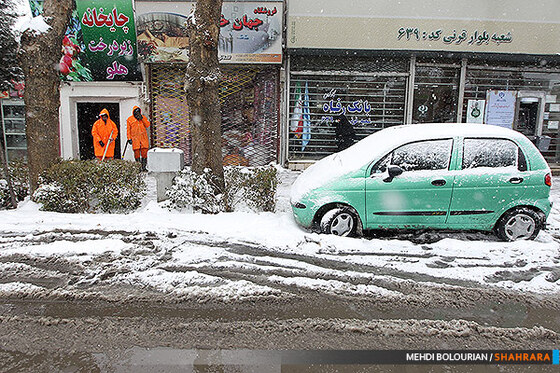 بارش برف در مشهد
