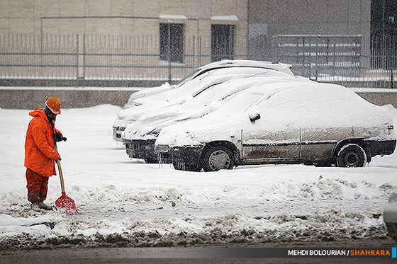 بارش برف در مشهد