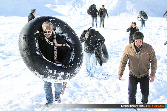 تیوپ سواری در ارتفاعات مشهد