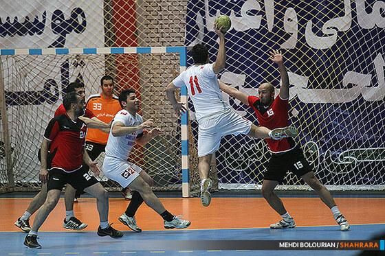 هندبال ثامن الحجج و کاسپین